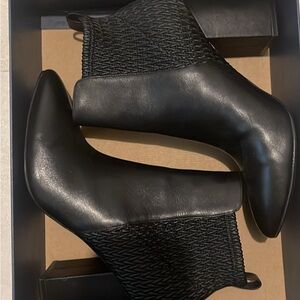Cole Haan Black Heeled Boots with Sleek Design